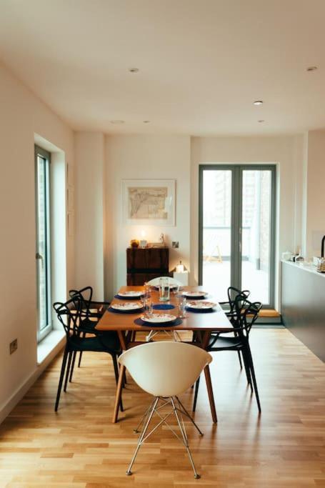 3 Bedroom Penthouse With Terrace And Skyline In Battersea Londres Exterior foto